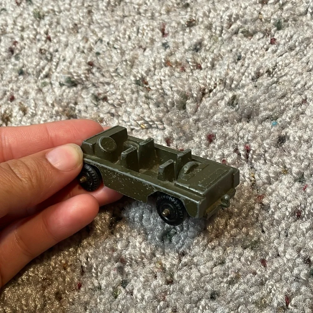 Vintage Toy Cars Lot of 4‎